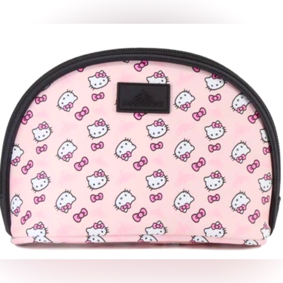 Hello Kitty Clearance Price is Firm! Impressions Vanity Travel Bag Set (P030) - Picture 3 of 7